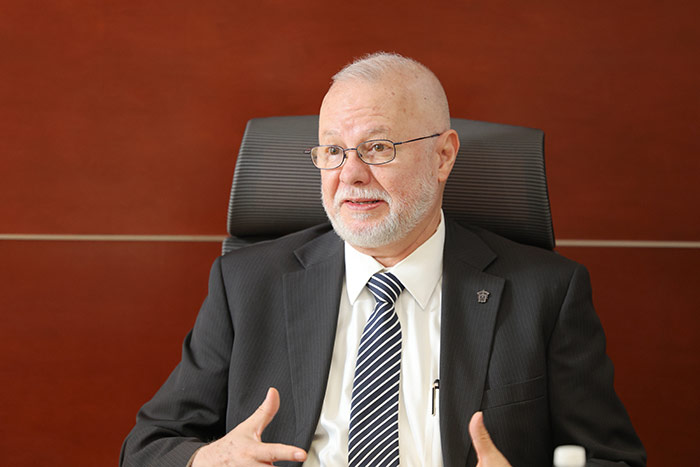 José Trinidad Padilla López, former rector general of the University of Guadalajara, Mexico