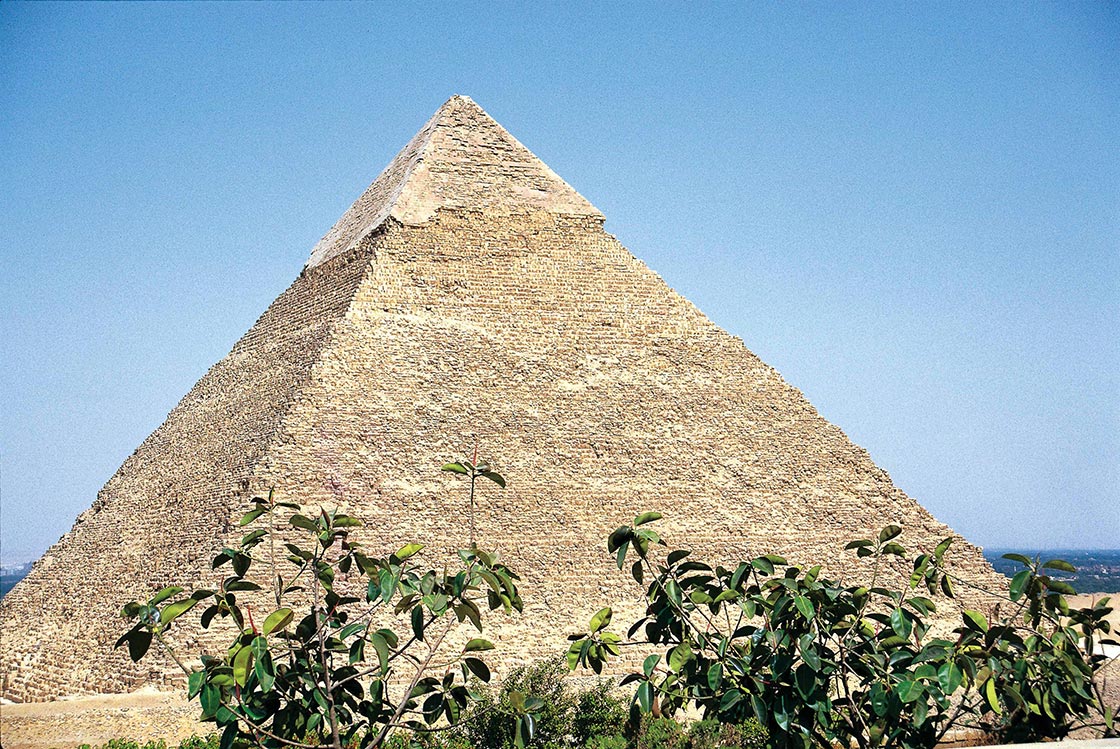 Photo by Daisaku Ikeda – Allure of the Pyramids