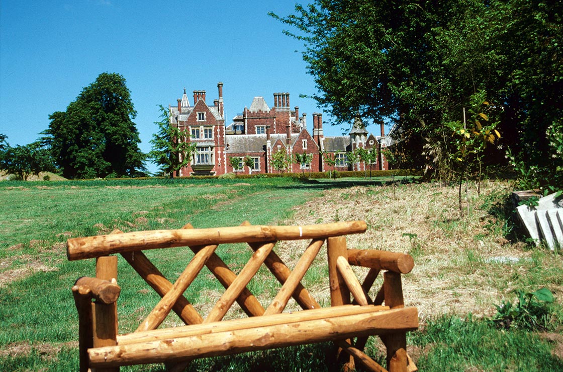 Foto por Daisaku Ikeda – Mayo en Taplow Court