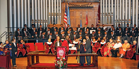 La Capilla Internacional Martin Luther King (h) confiere un reconocimiento al presidente Ikeda